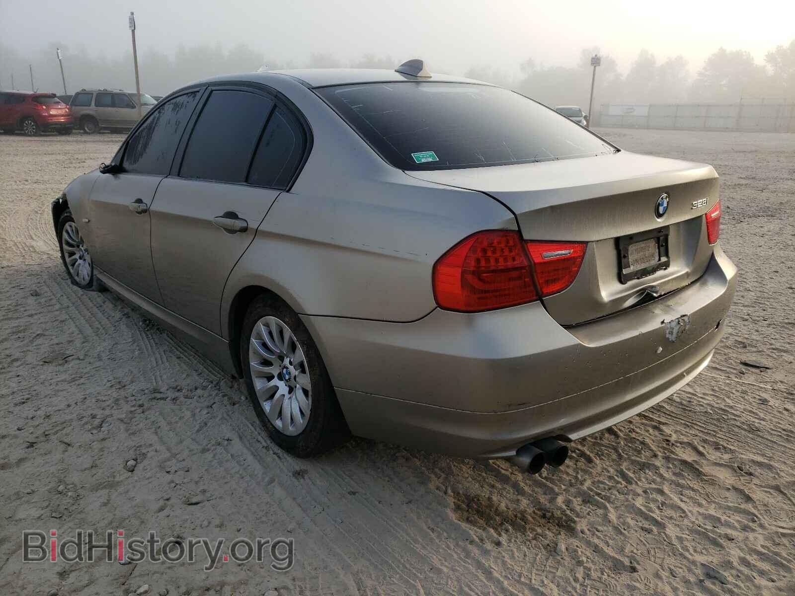 2009 BMW 3 SERIES - VIN: WBAPH77509NM28553 - Фото 3