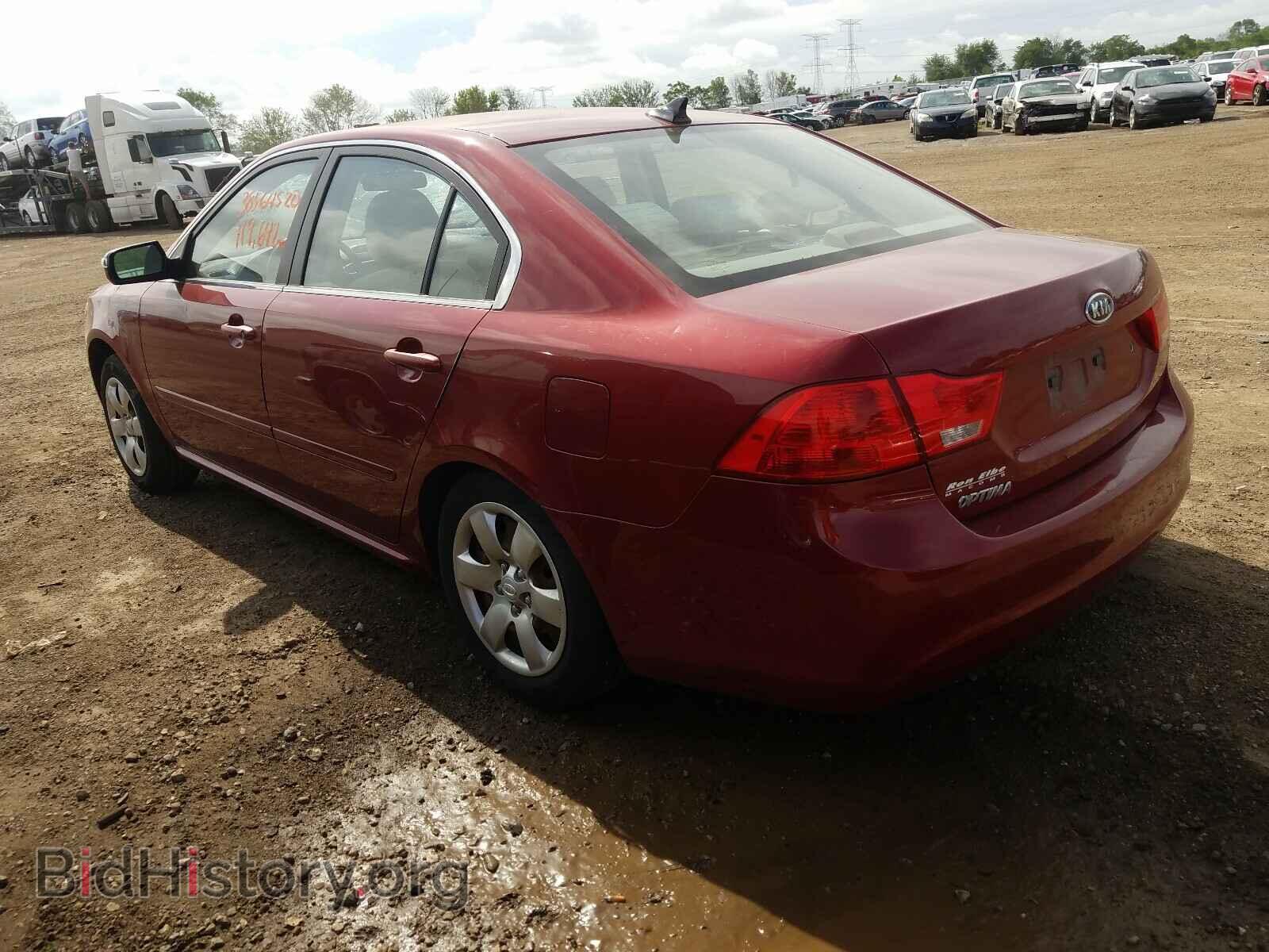 2010 KIA OPTIMA - VIN: KNAGG4A85A5437984 - Фото 3