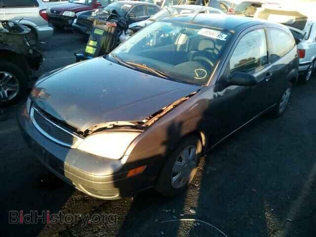 2005 FORD FOCUS - VIN: 3FAFP31N55R139281 - Фото 2