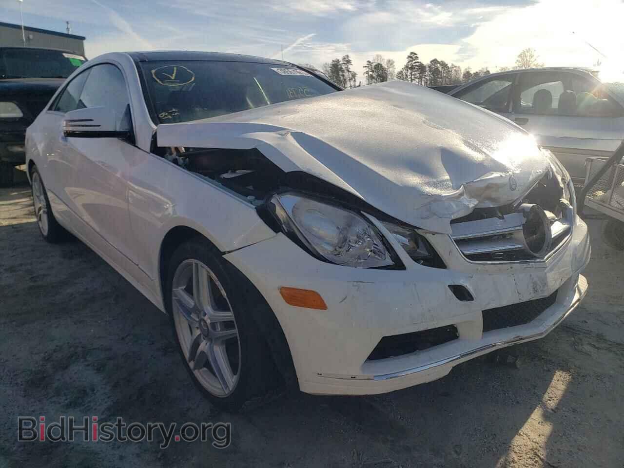 Photo WDDKJ5KB0DF201746 - MERCEDES-BENZ E-CLASS 2013