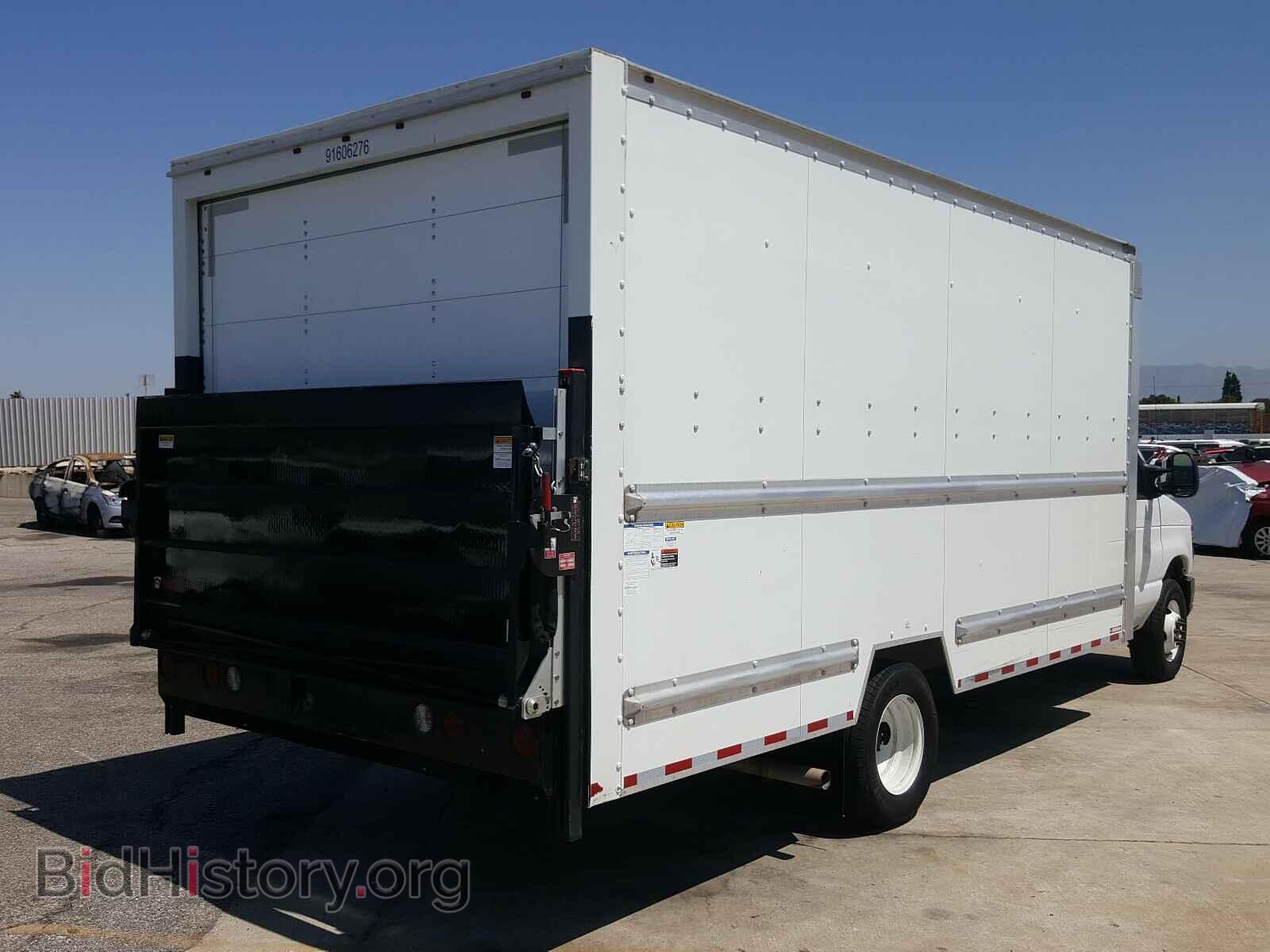 2017 FORD ECONOLINE - VIN: 1FDWE3FS6HDC44418 - Фото 4