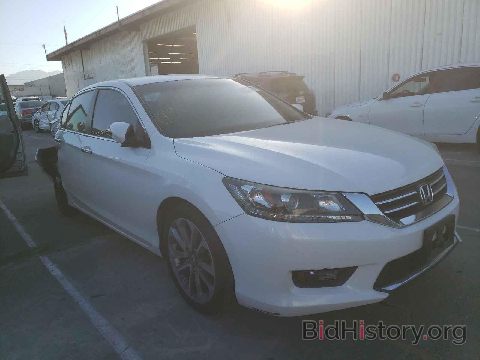 Photo 1HGCR2F56FA008125 - HONDA ACCORD 2015