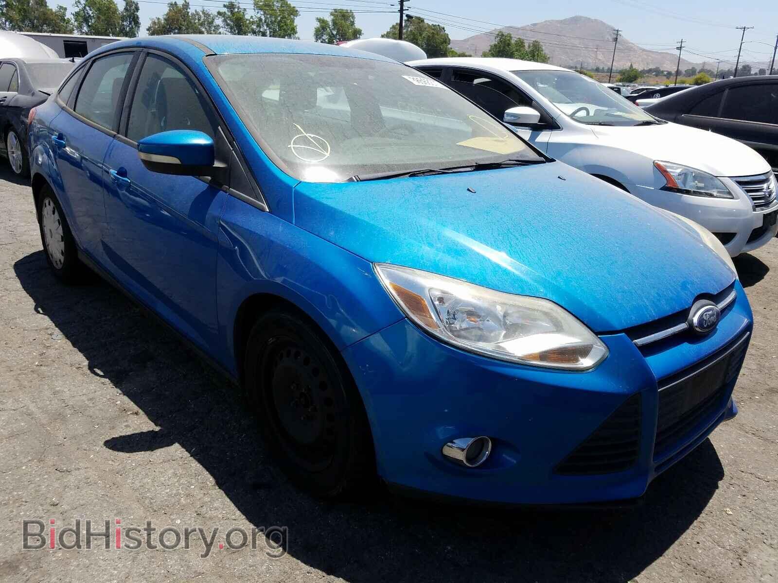 Photo 1FAHP3F27CL108438 - FORD FOCUS 2012