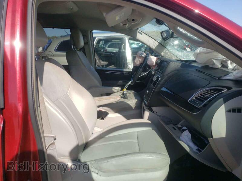 2011 Chrysler MINIVAN (VIN 2A4RR6DGXBR667202) — photo 5 of 10