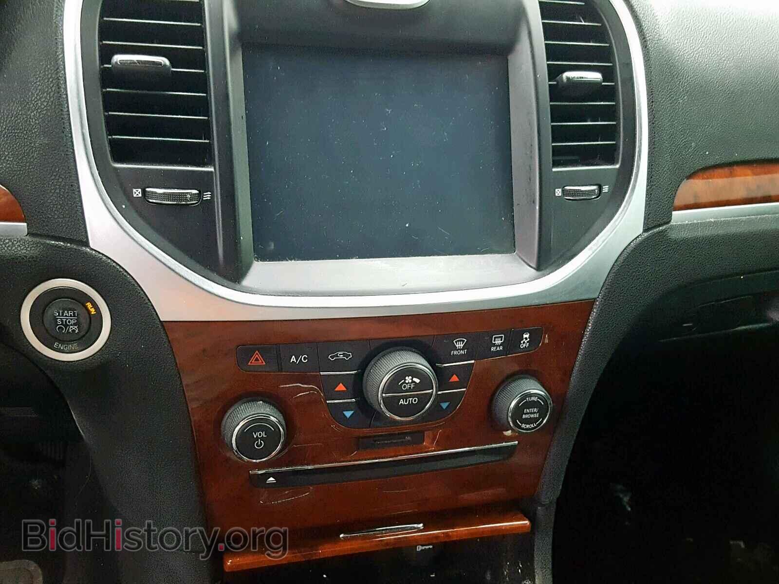 2012 CHRYSLER 300 - VIN: 2C3CCACG1CH308835 - Фото 9