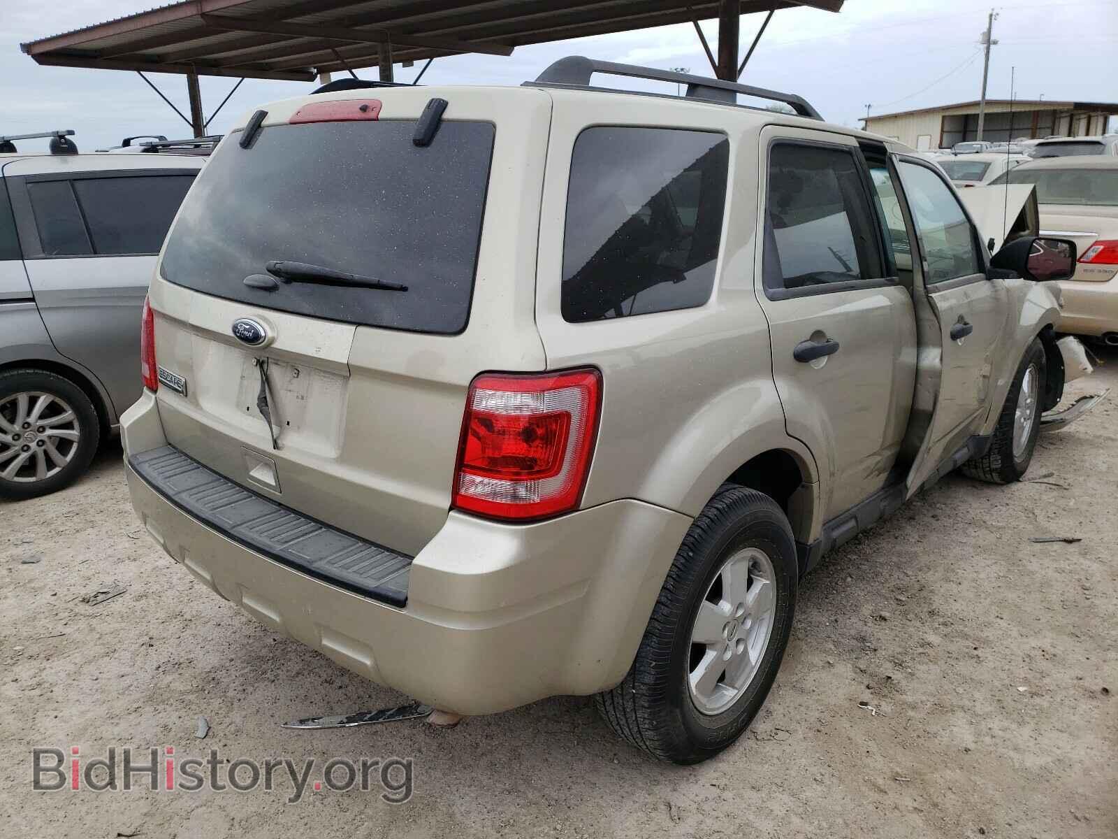 2012 FORD ESCAPE - VIN: 1FMCU0D74CKC81457 - Фото 4
