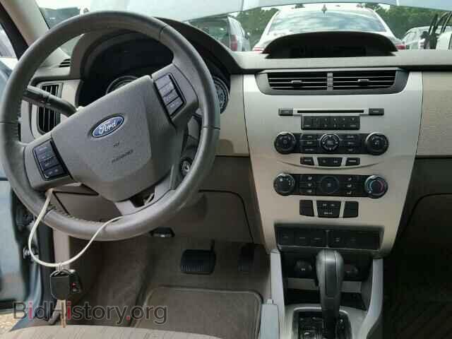 2008 FORD FOCUS - VIN: 1FAHP35N88W256101 - Фото 9