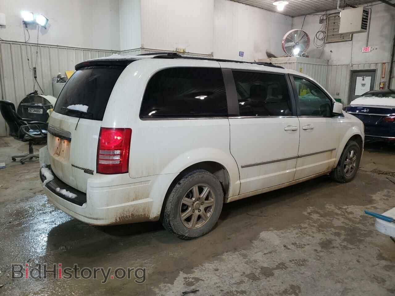 2010 CHRYSLER MINIVAN - VIN: 2A4RR5D17AR432552 - Фото 3