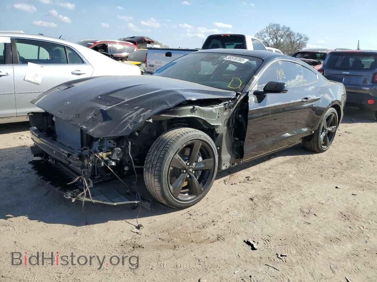 Photo 1FA6P8CF4M5156125 - FORD MUSTANG 2021