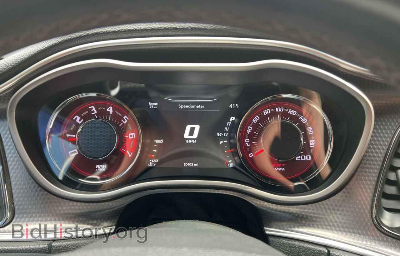 2017 DODGE CHALLENGER - VIN: 2C3CDZC92HH613040 - Photo 8