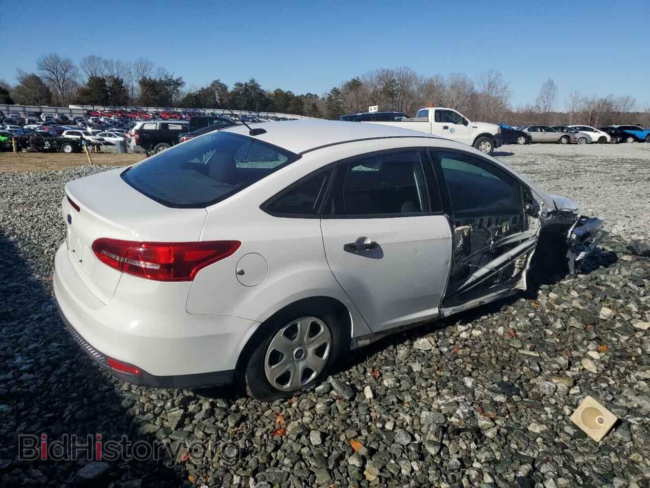 2017 FORD FOCUS - VIN: 1FADP3E29HL270000 - Фото 3
