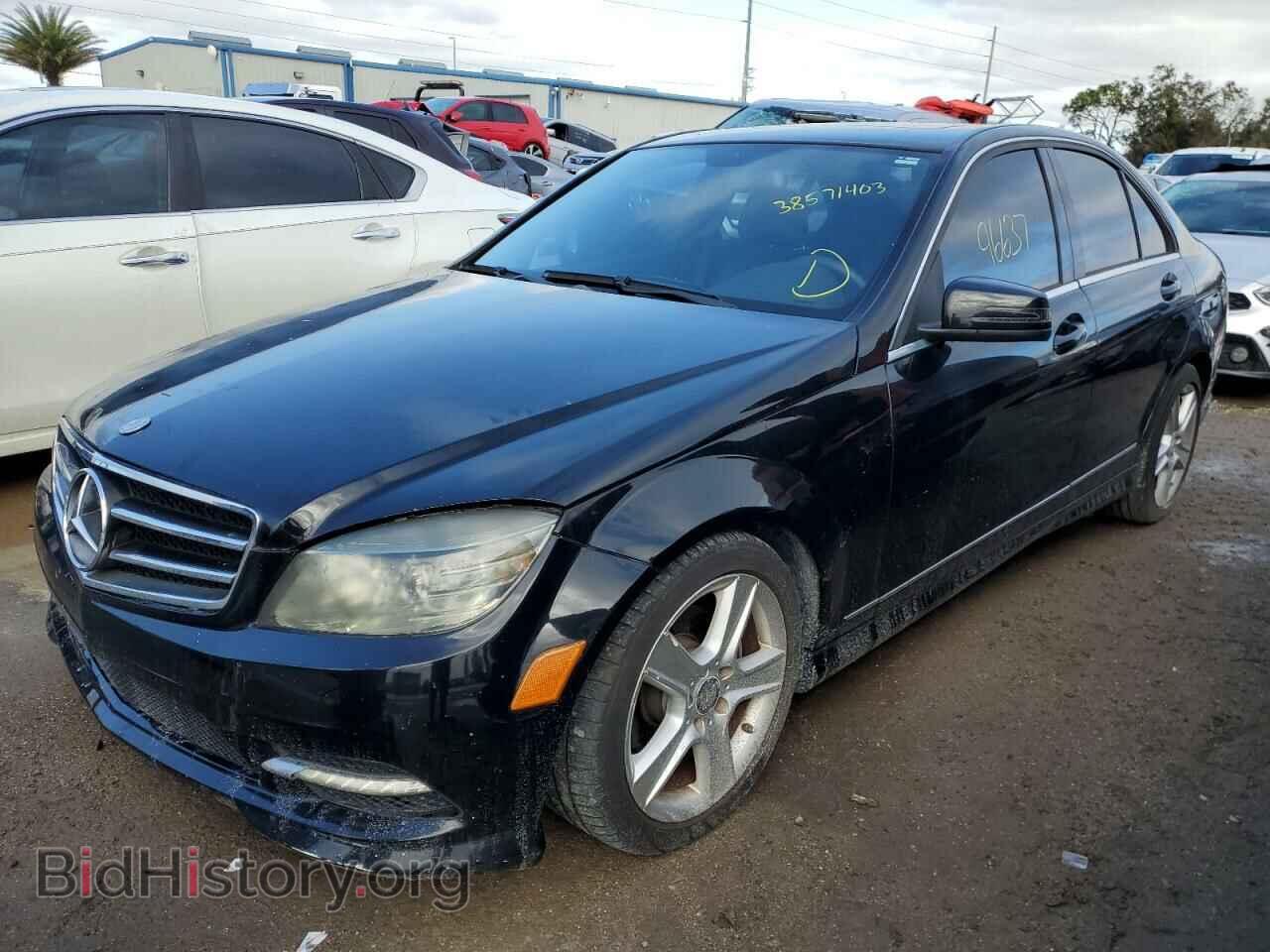 Photo WDDGF8BB7BR135958 - MERCEDES-BENZ C-CLASS 2011