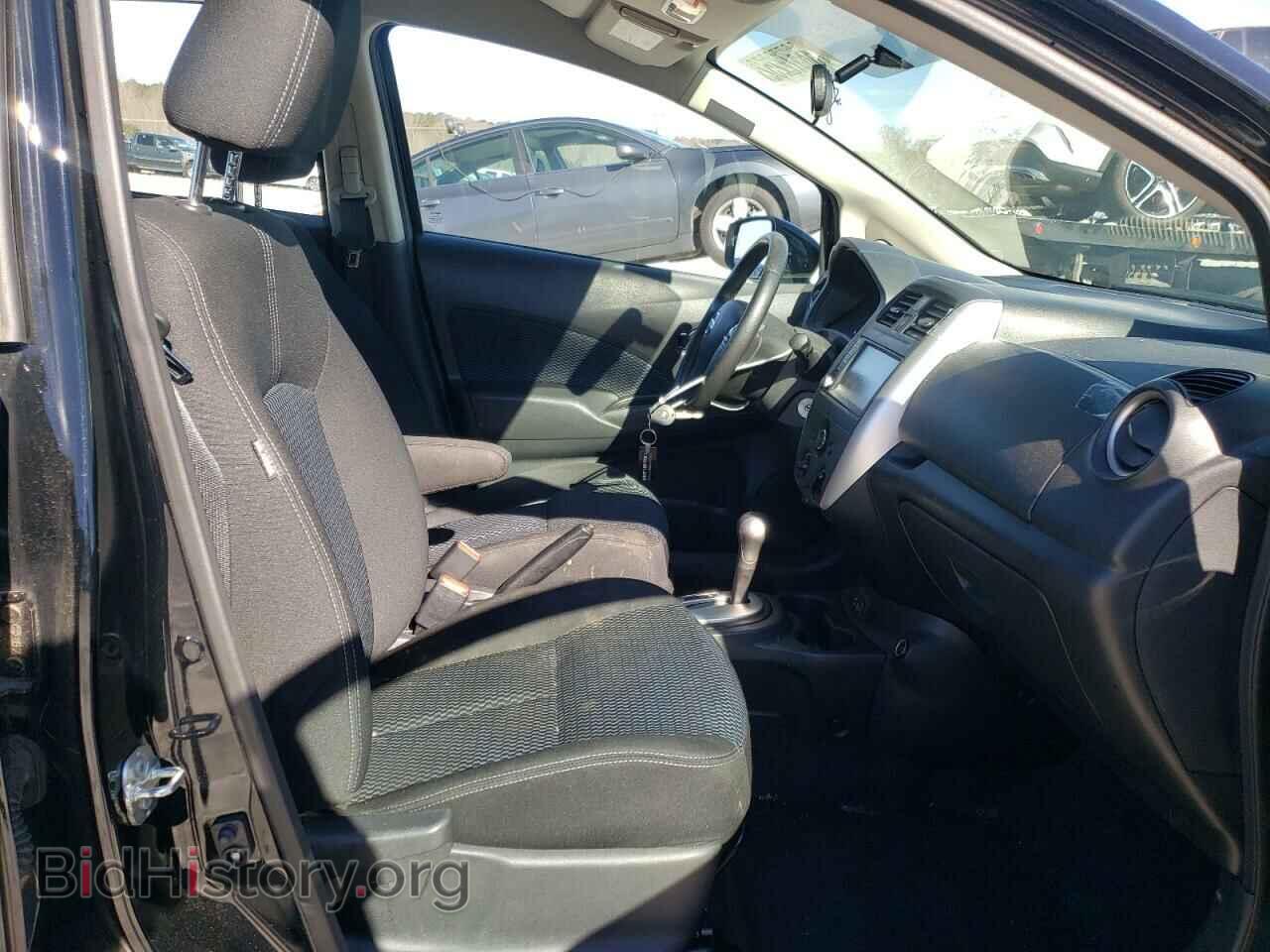 2019 NISSAN VERSA - VIN: 3N1CE2CP3KL360973 - Photo 5