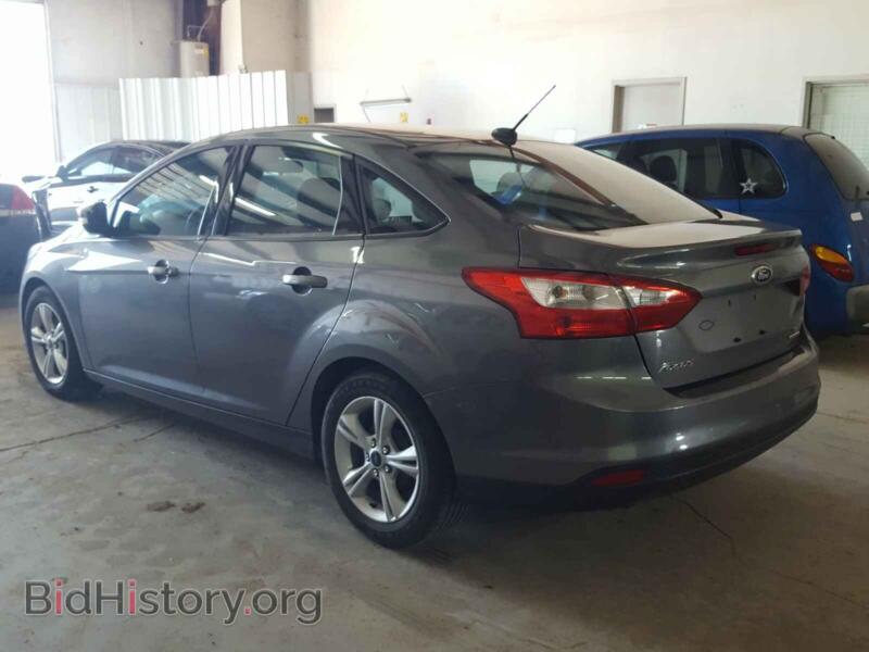2014 Ford FOCUS (VIN 1FADP3F2XEL248985) — photo 3 of 10