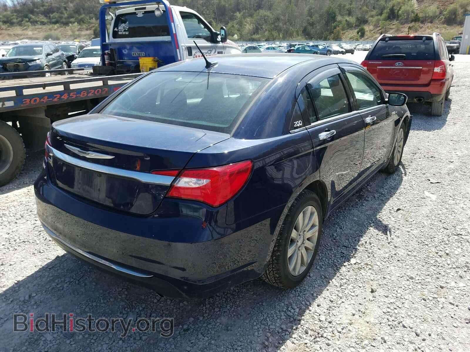 2013 CHRYSLER 200 - VIN: 1C3CCBCG4DN538304 - Фото 4