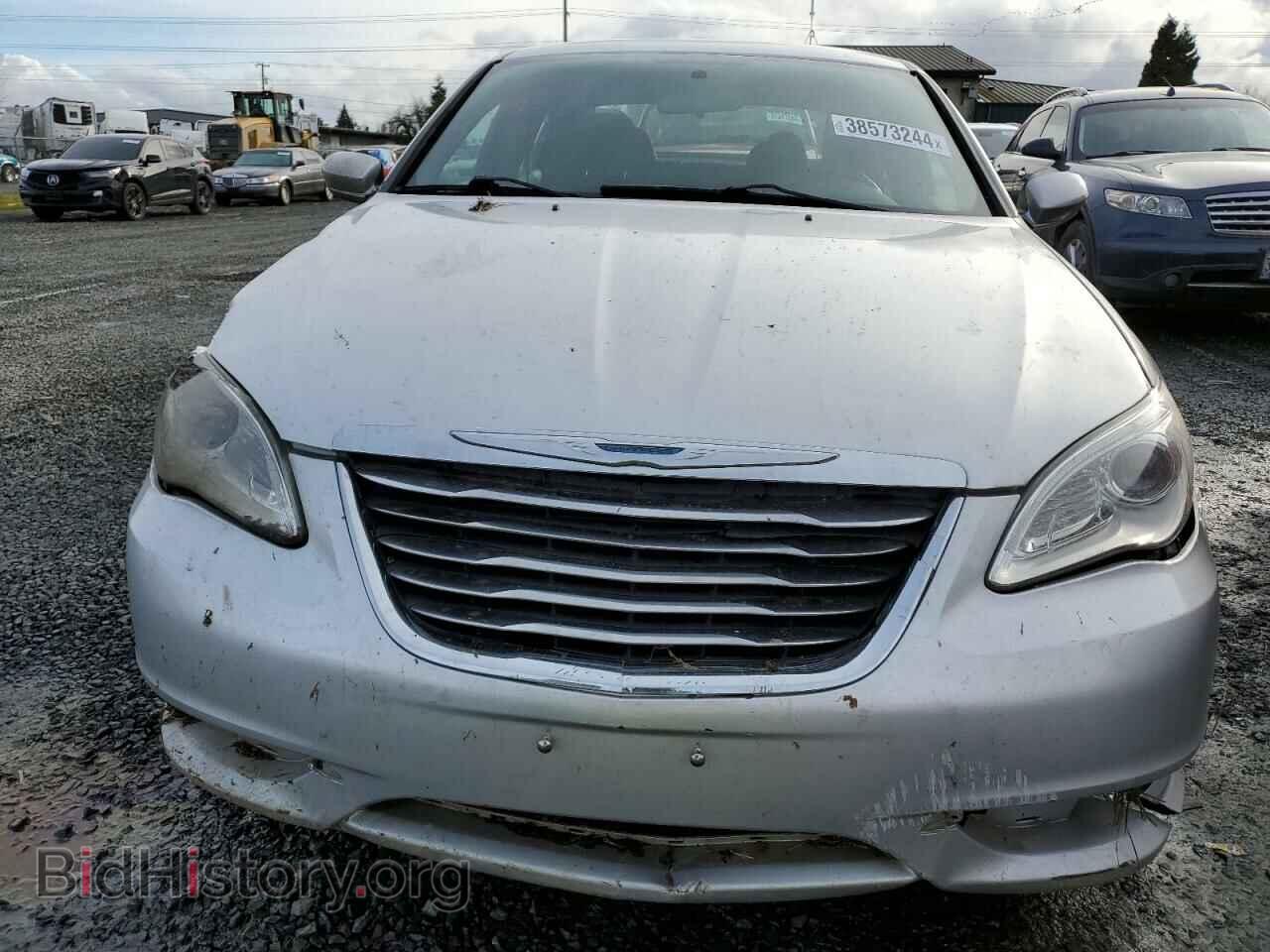 2011 CHRYSLER 200 - VIN: 1C3BC1FB1BN576592 - Фото 5