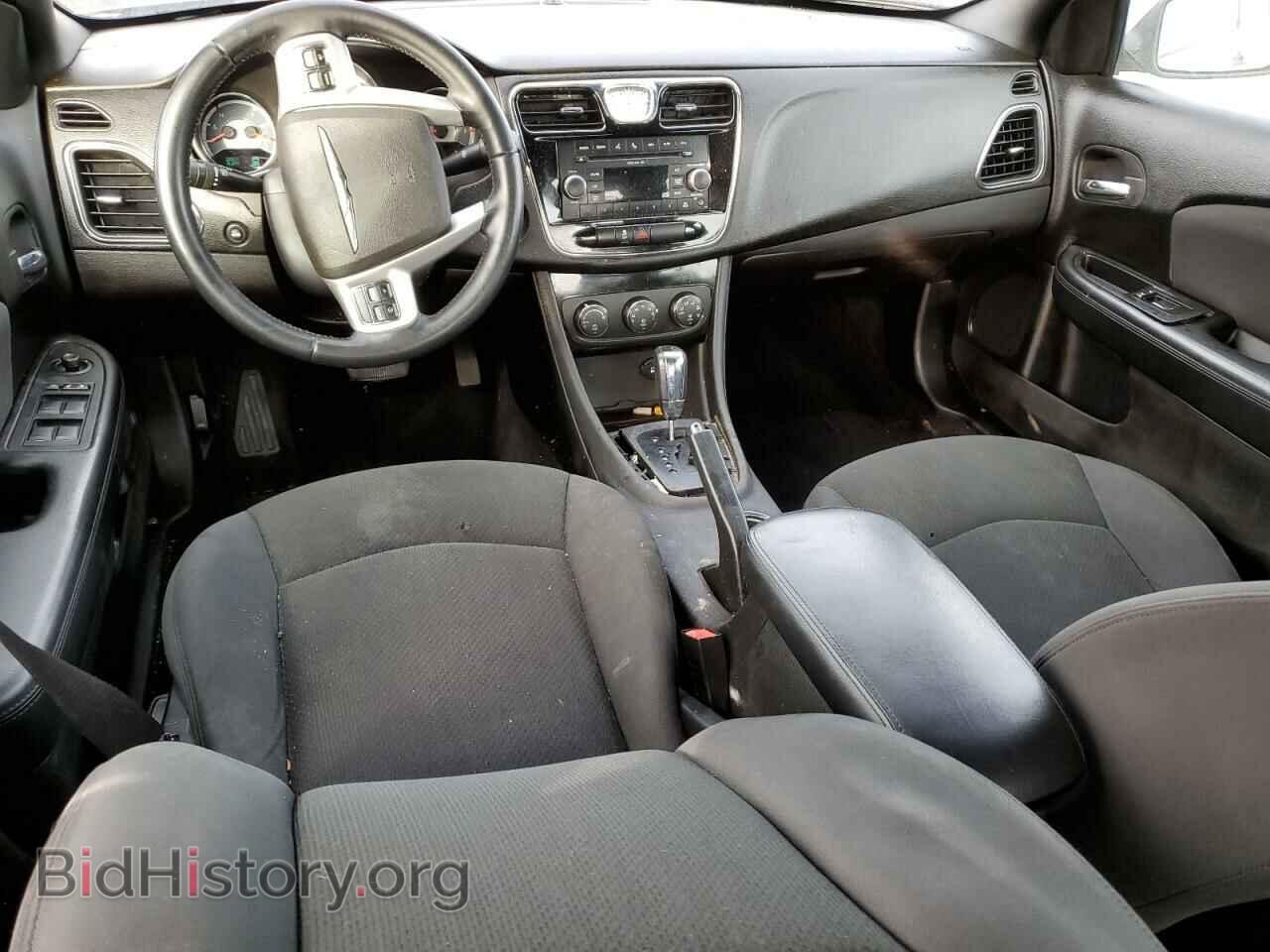 2011 CHRYSLER 200 - VIN: 1C3BC1FB1BN576592 - Фото 8