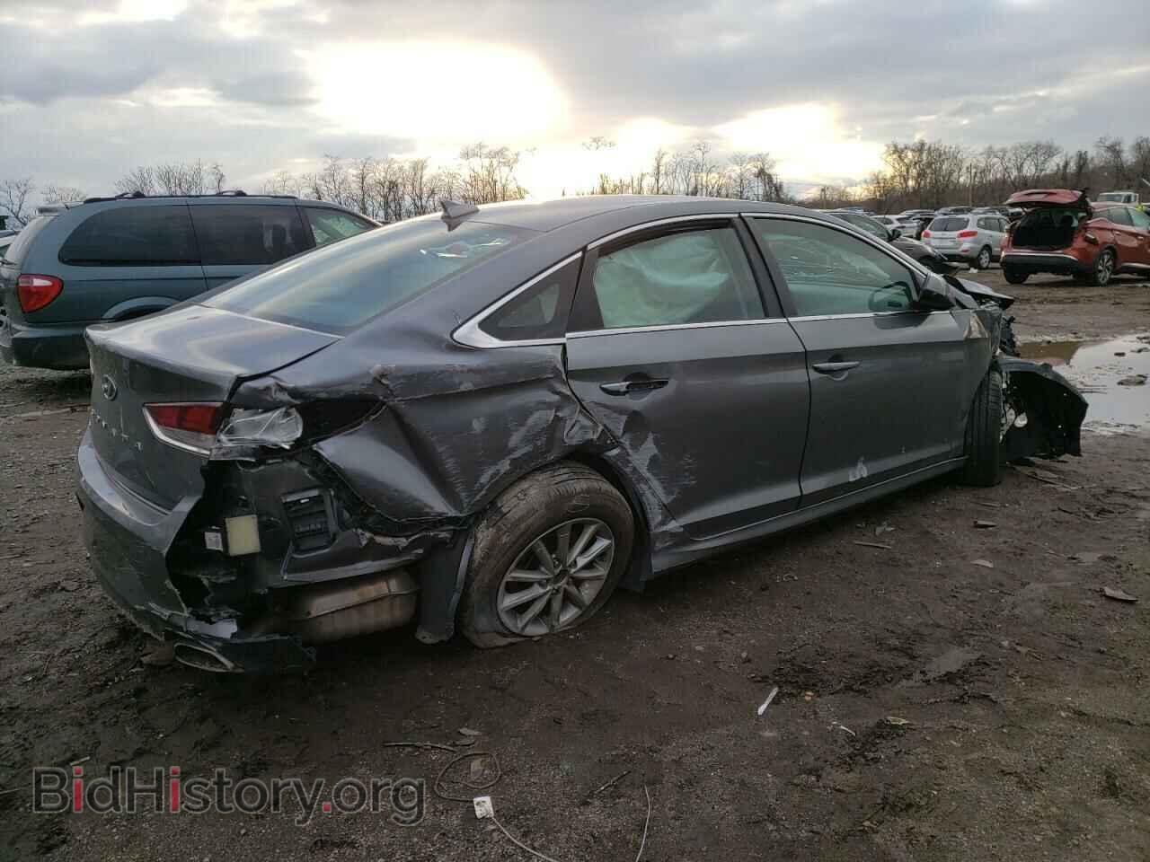 2019 HYUNDAI SONATA - VIN: 5NPE24AF2KH780504 - Фото 3