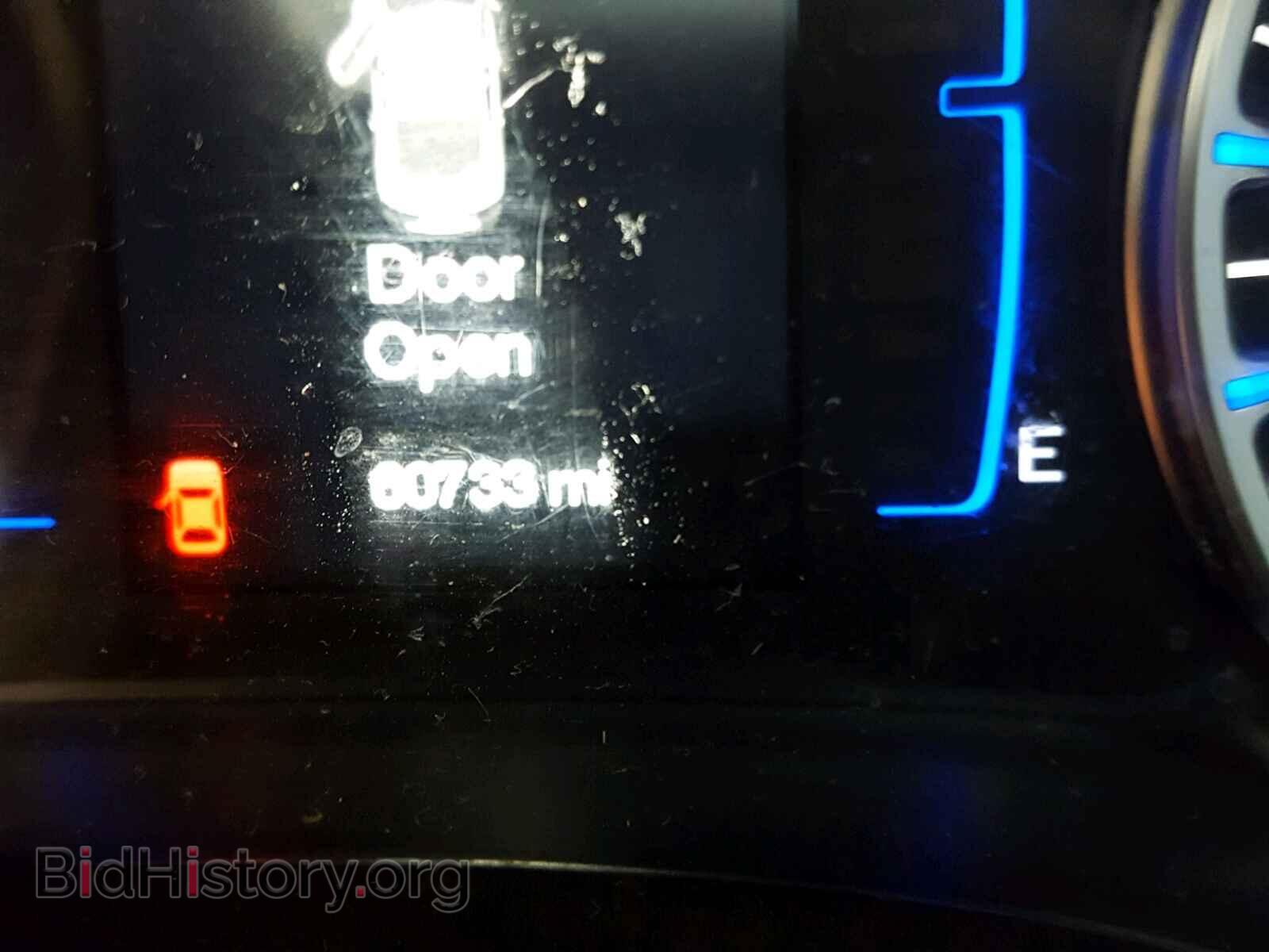 2015 CHRYSLER 200 - VIN: 1C3CCCAB8FN571922 - Фото 8
