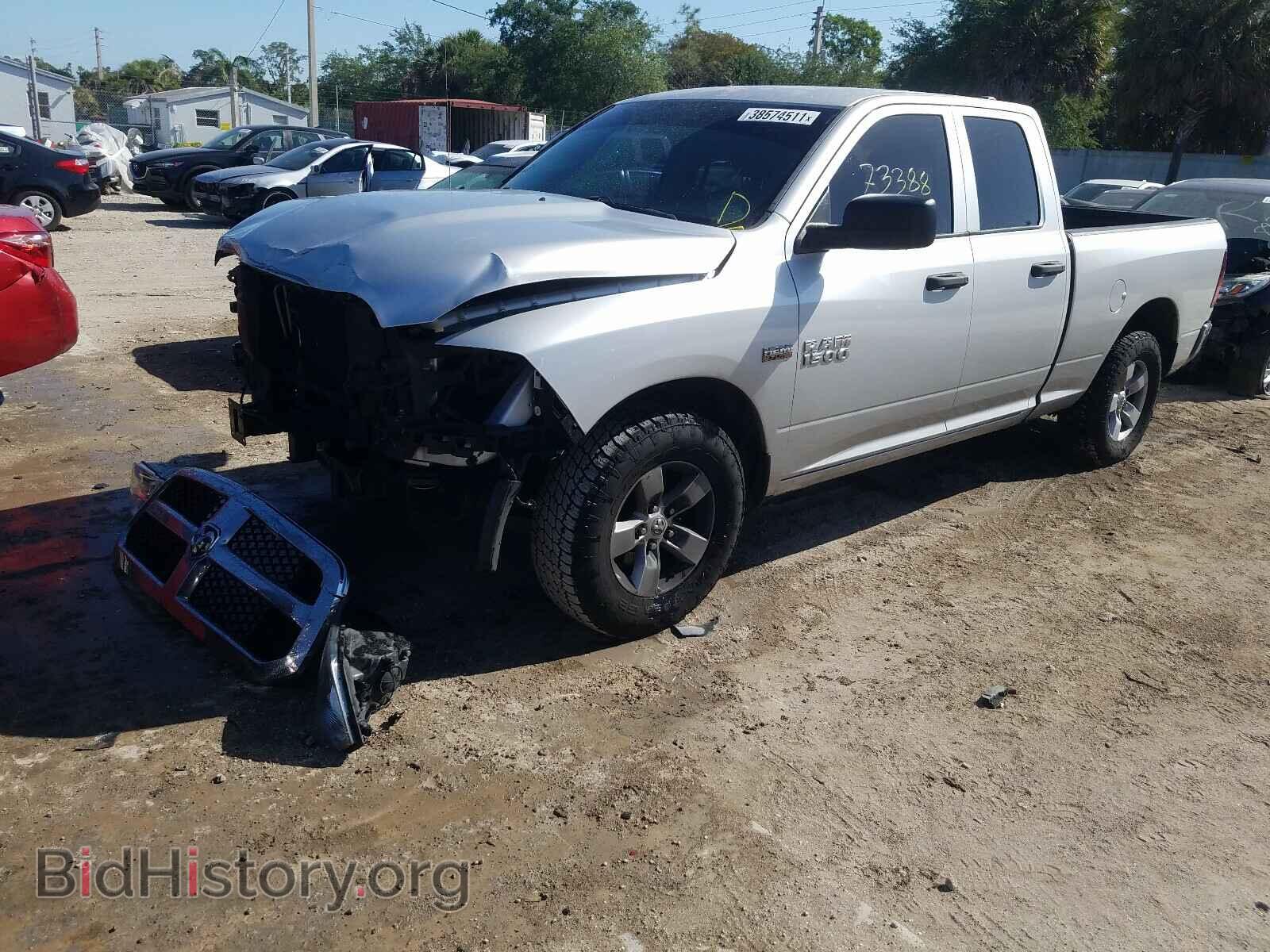 2017 RAM 1500 - VIN: 1C6RR6FTXHS524748 - Photo 2