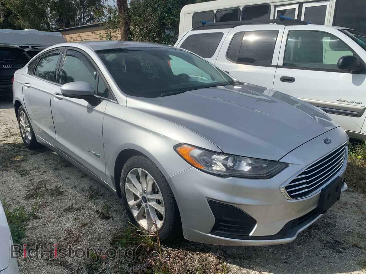 Фотография 3FA6P0LU1KR242583 - FORD FUSION 2019