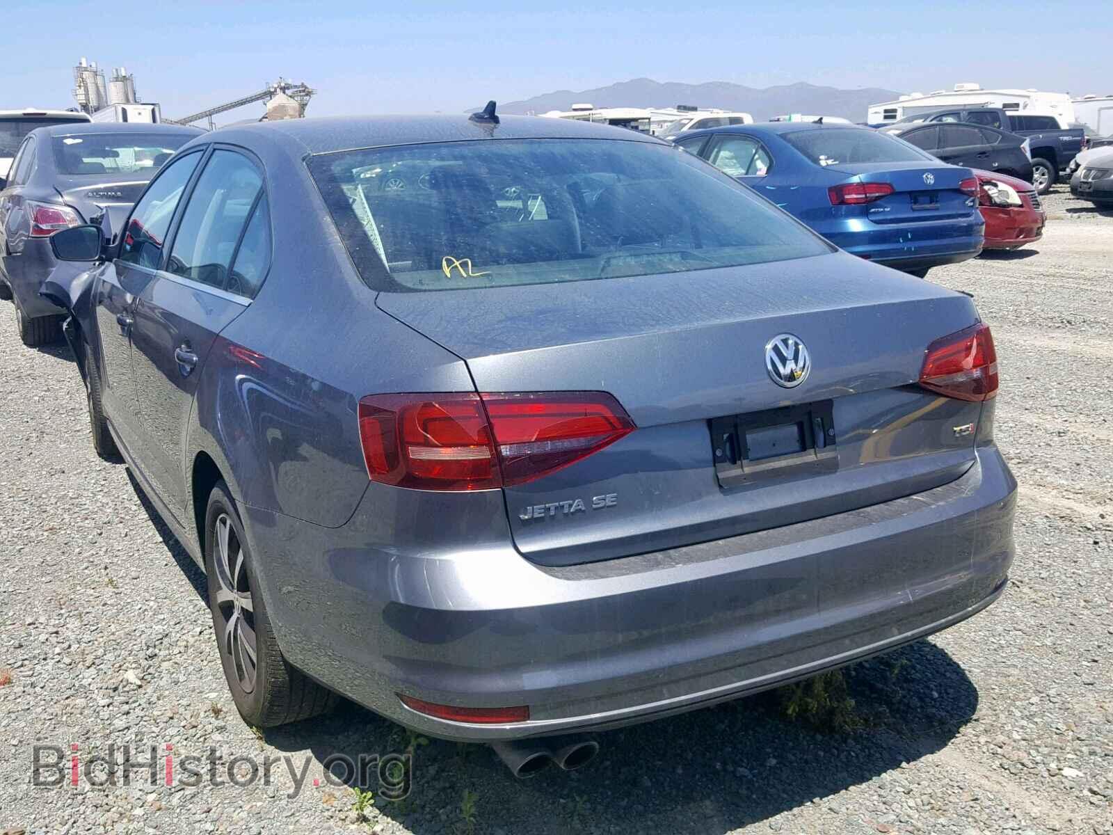 2017 VOLKSWAGEN JETTA - VIN: 3VWDB7AJ7HM366491 - Photo 3