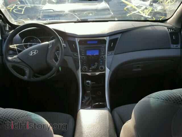 2012 HYUNDAI SONATA - VIN: 5NPEB4AC3CH352075 - Фото 9