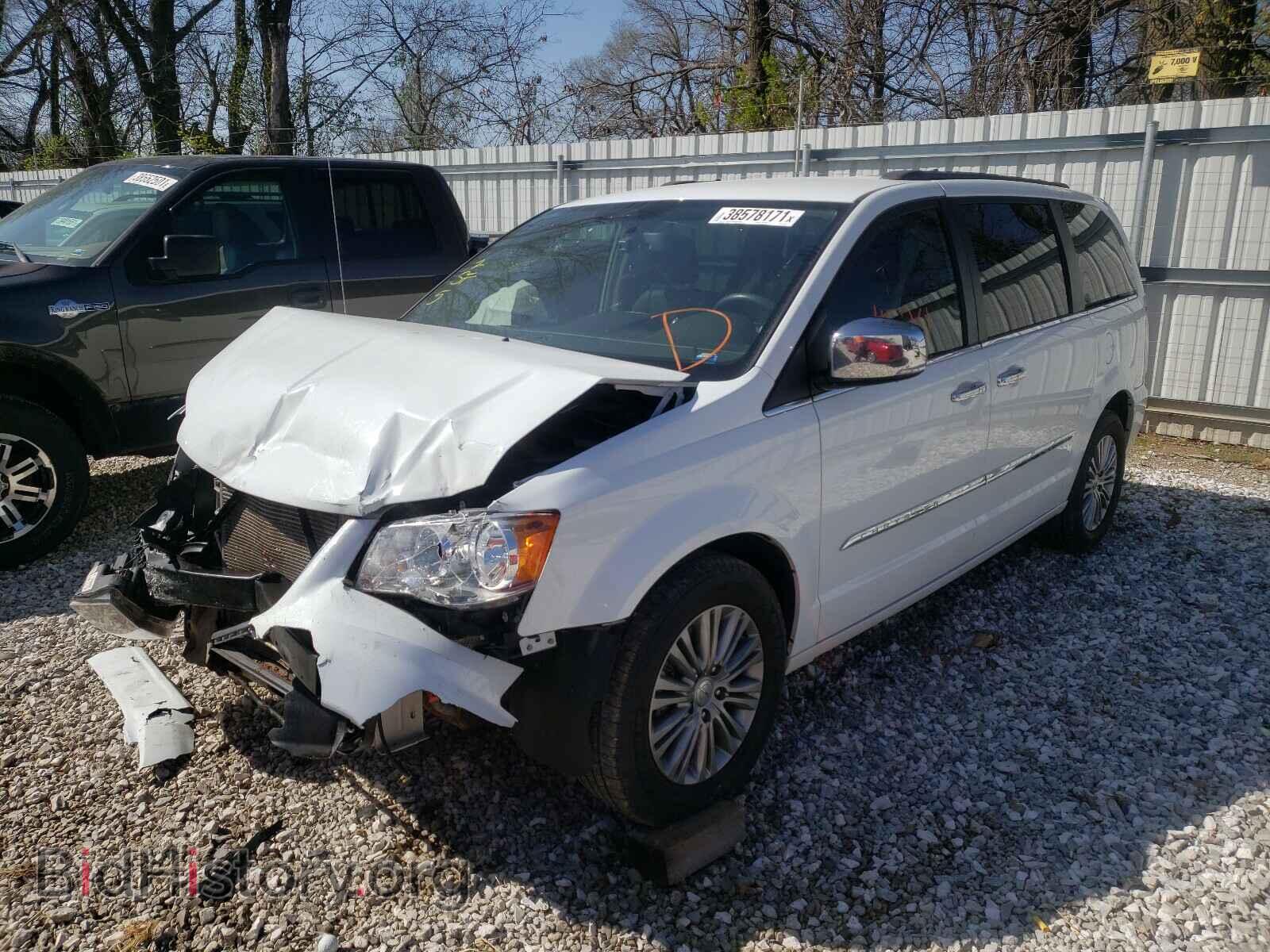 2014 CHRYSLER MINIVAN - VIN: 2C4RC1CG9ER364136 - Фото 2