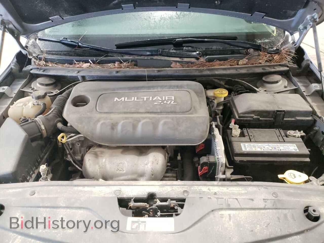2016 CHRYSLER 200 - VIN: 1C3CCCAB2GN158010 - Фото 7