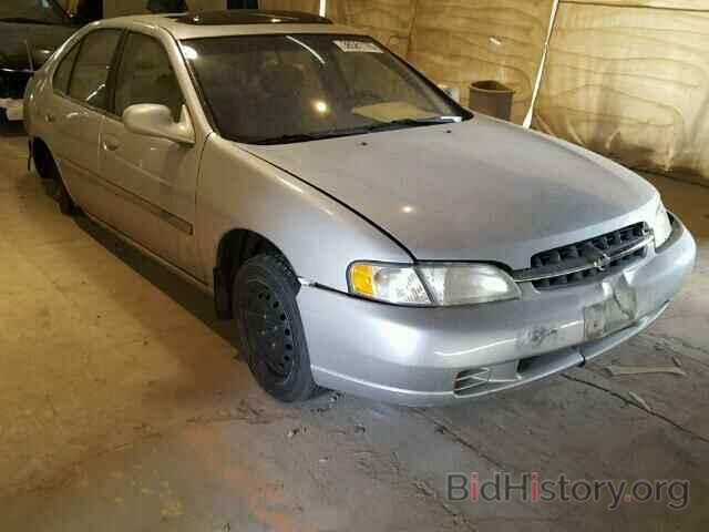 Photo 1N4DL01D1XC186012 - NISSAN ALTIMA 1999