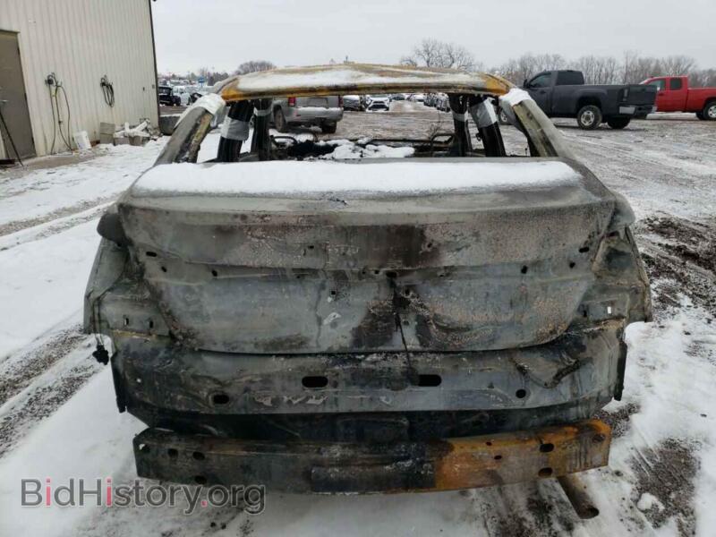 2013 Chrysler 200 (VIN 1C3CCBBB1DN734836) — photo 6 of 11