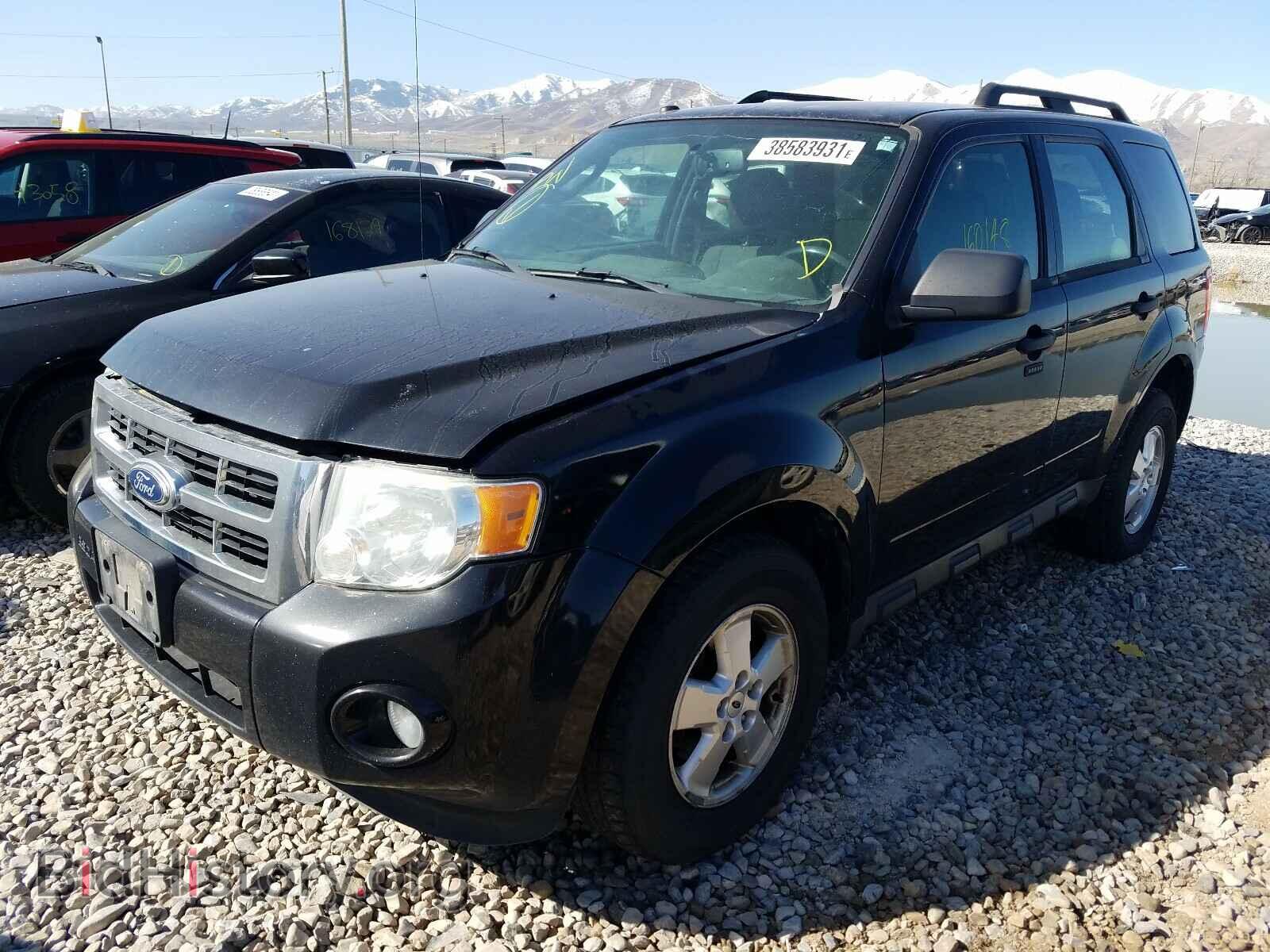 2011 FORD ESCAPE - VIN: 1FMCU9DG9BKB04017 - Фото 2