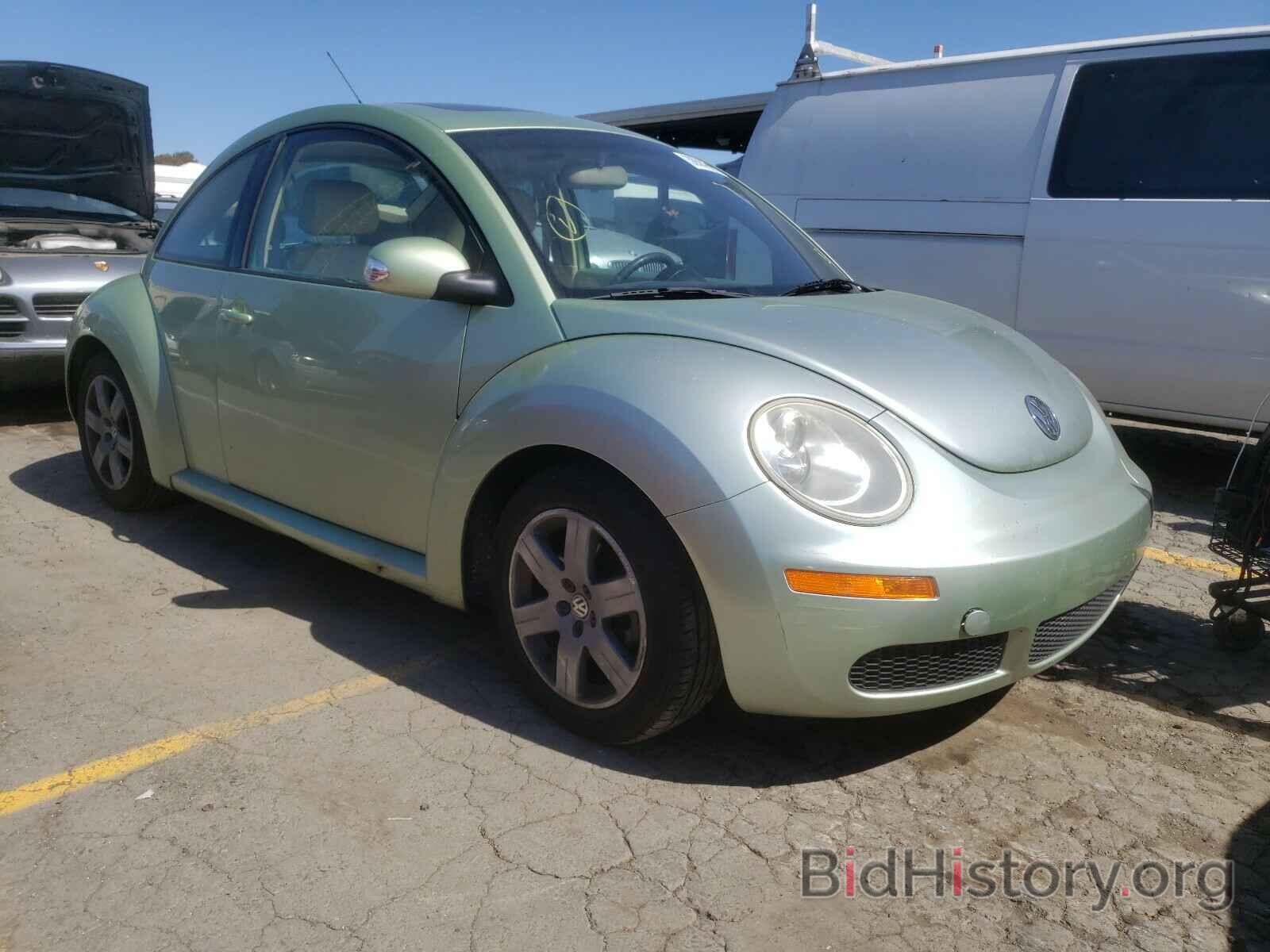 Photo 3VWRW31C86M405431 - VOLKSWAGEN BEETLE 2006