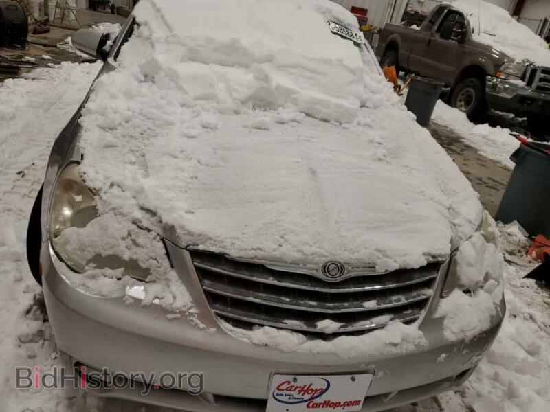 2010 Chrysler SEBRING (VIN 1C3CC5FB9AN223740) — photo 5 of 12