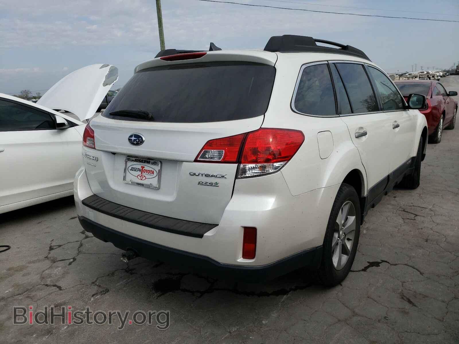 2014 SUBARU OUTBACK - VIN: 4S4BRBPC8E3306620 - Photo 4