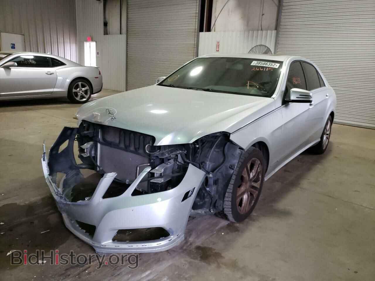 2011 MERCEDES-BENZ E-CLASS - VIN: WDDHF5GB6BA266115 - Фото 2