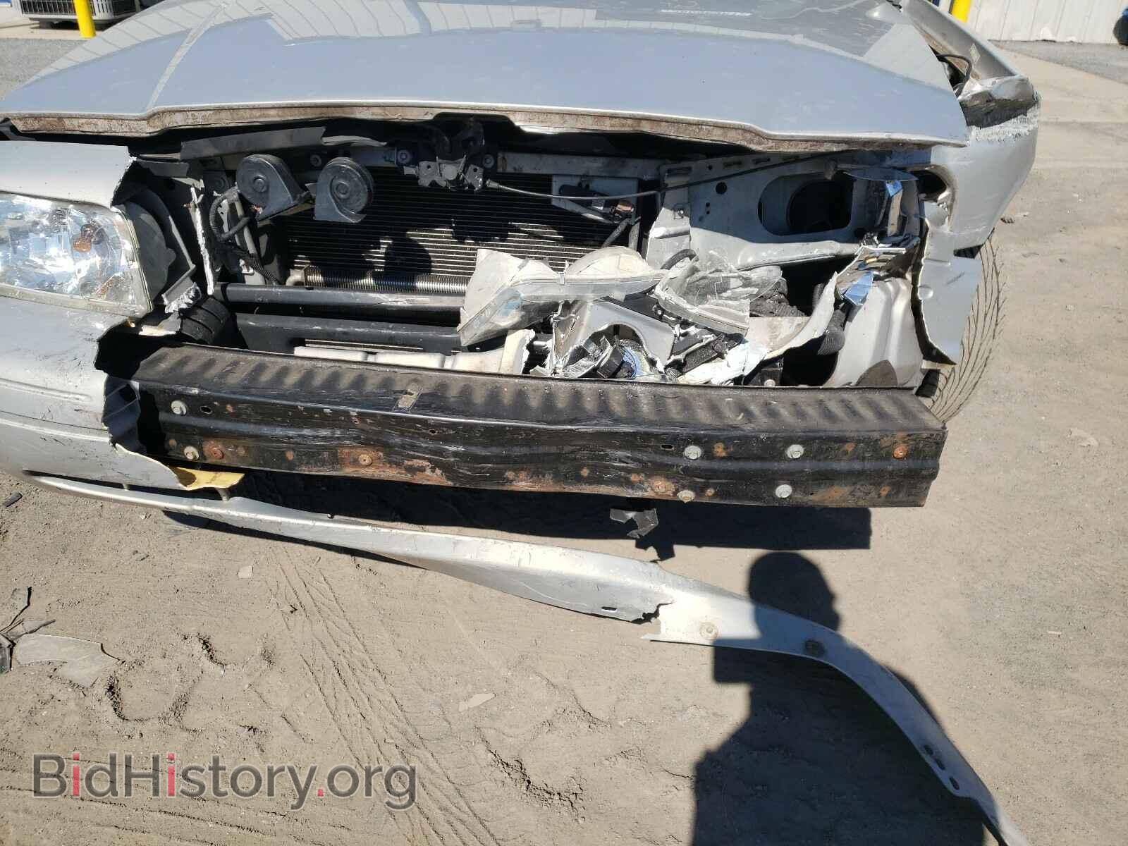 2011 FORD CROWN VIC - VIN: 2FABP7EV1BX165650 - Фото 9