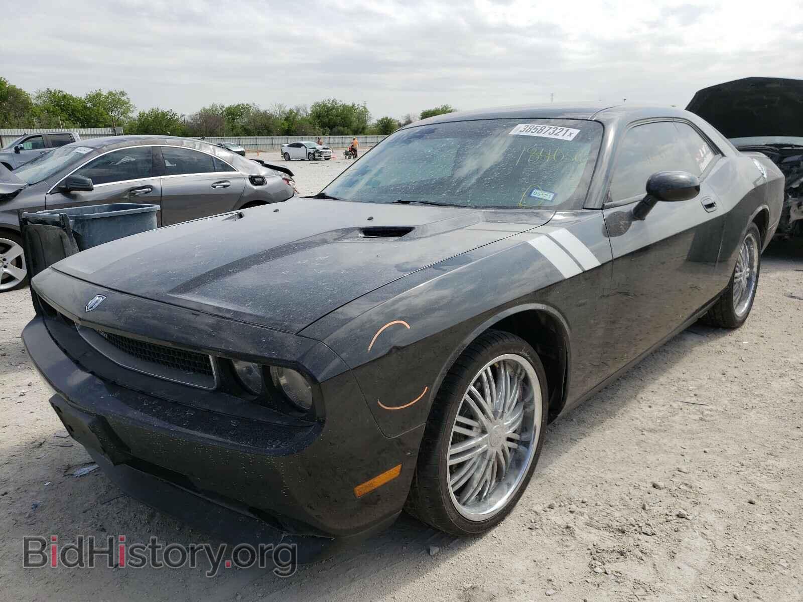 2010 DODGE CHALLENGER - VIN: 2B3CJ4DV4AH184056 - Фото 2