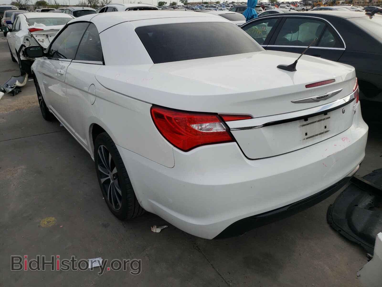 2012 CHRYSLER 200 - VIN: 1C3BCBGGXCN284764 - Фото 3