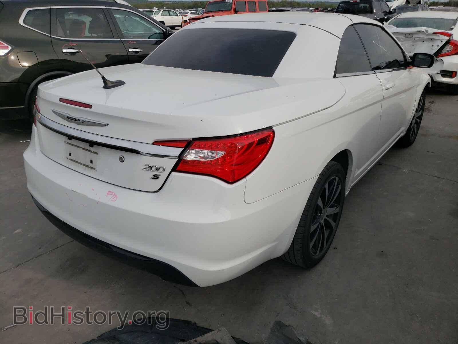 2012 CHRYSLER 200 - VIN: 1C3BCBGGXCN284764 - Фото 4