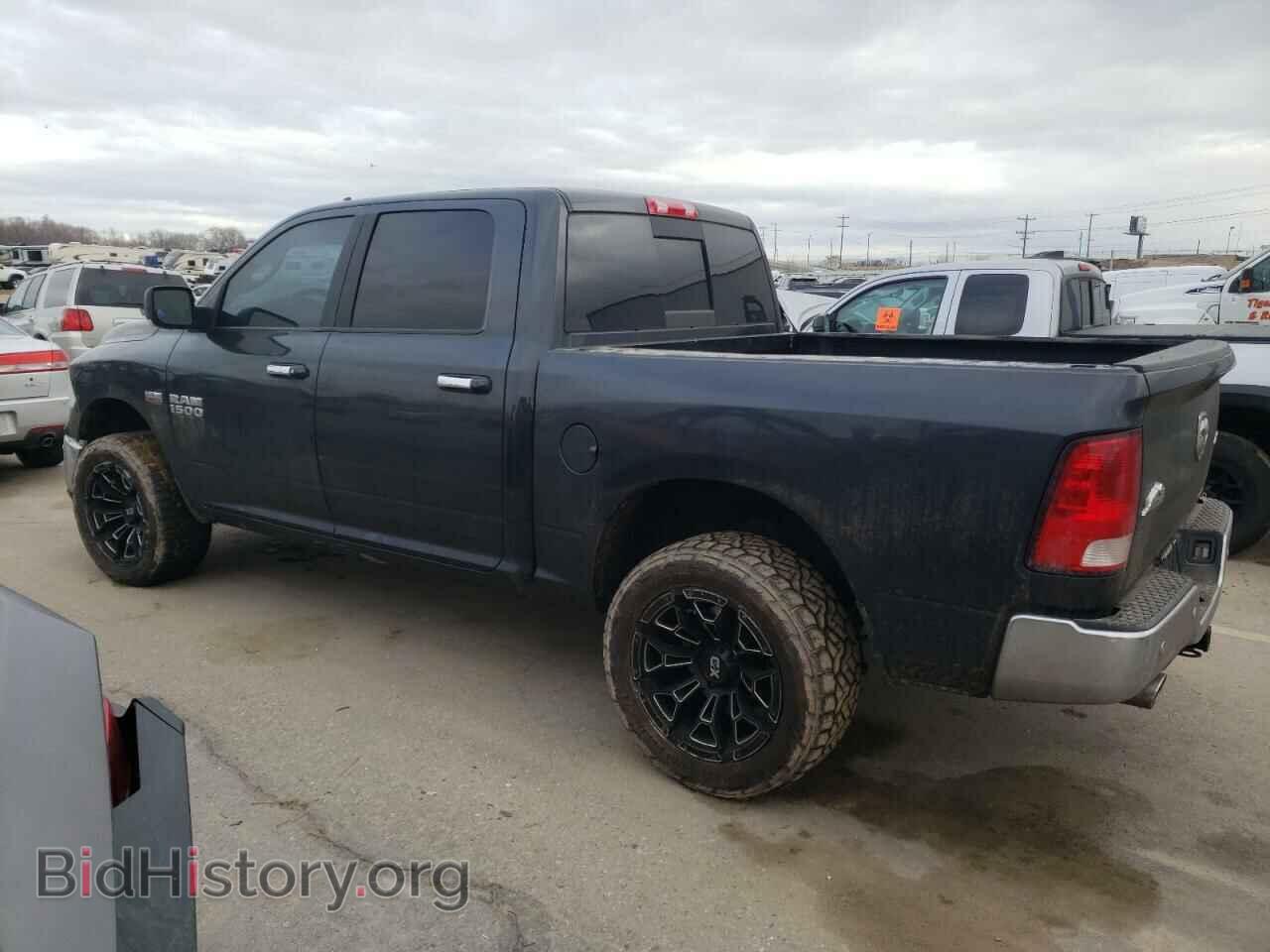 2017 RAM 1500 - VIN: 3C6RR7LT5HG794195 - Фото 2