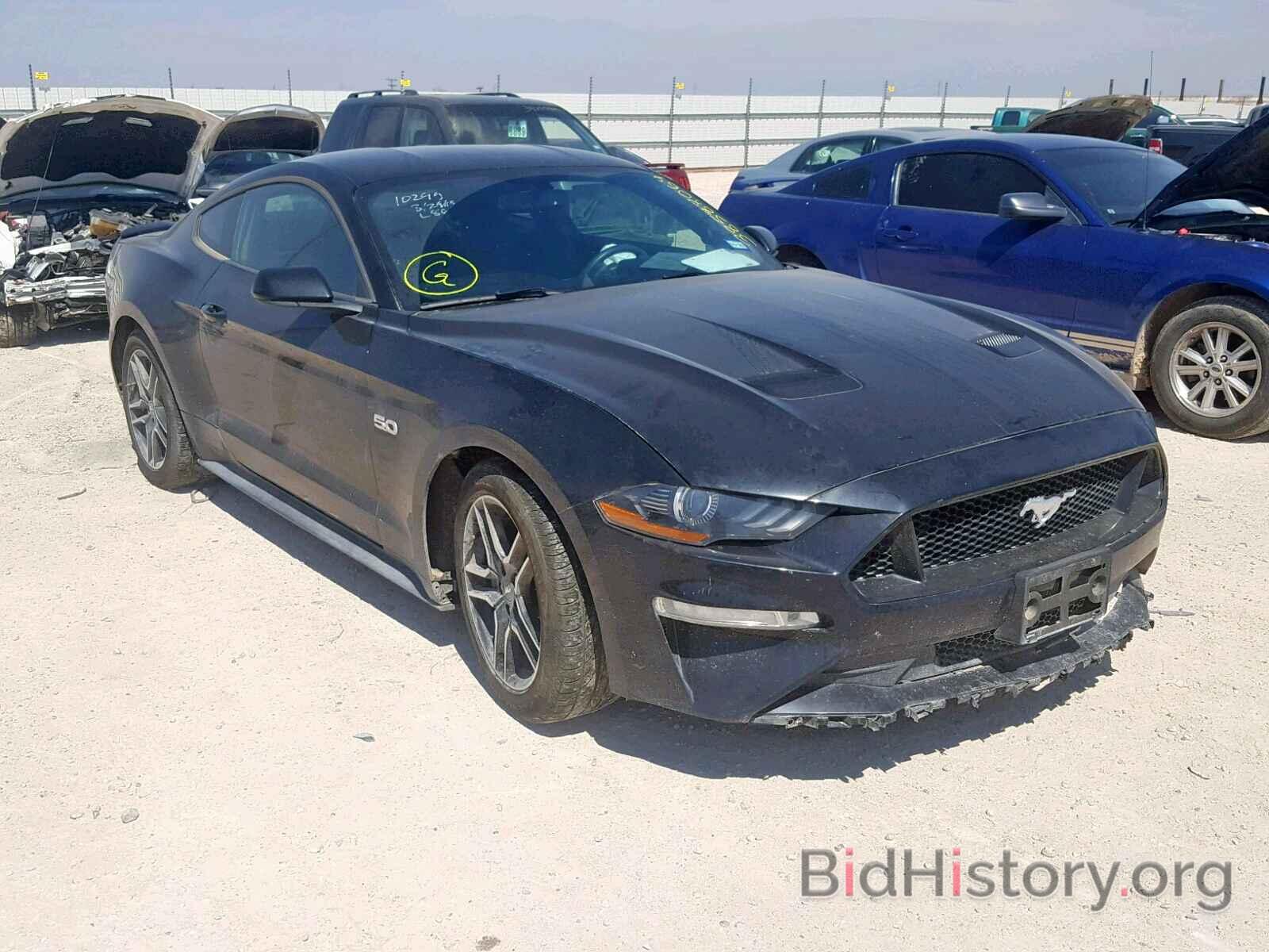 Photo 1FA6P8CF9J5133886 - FORD MUSTANG GT 2018