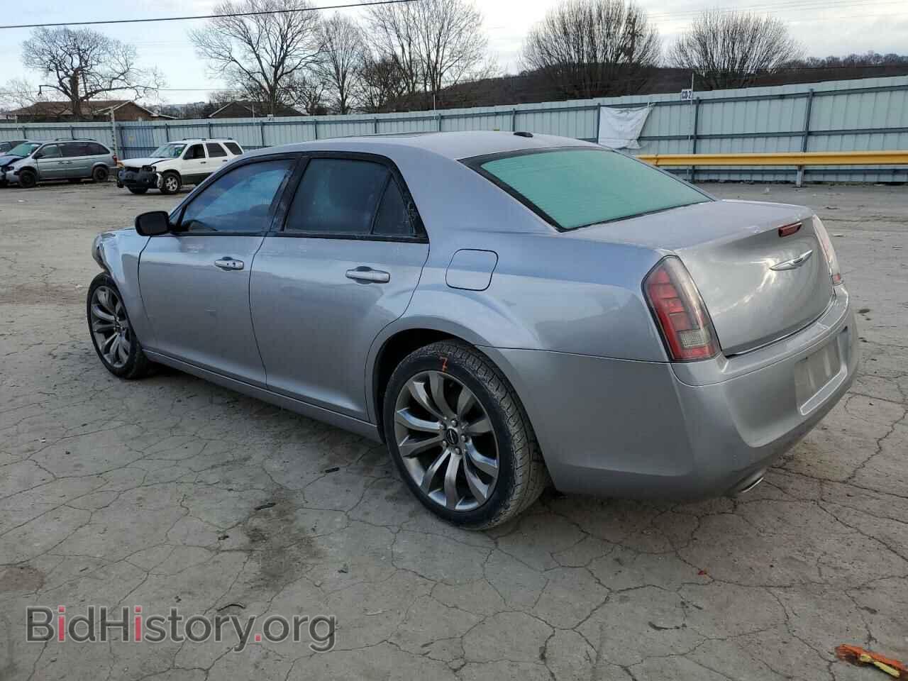 2014 CHRYSLER 300 - VIN: 2C3CCABGXEH347007 - Фото 2