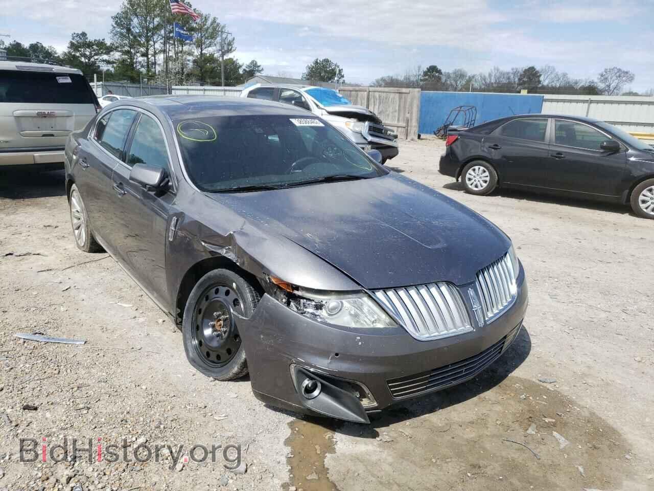 Photo 1LNHL9DR2BG600239 - LINCOLN MKS 2011