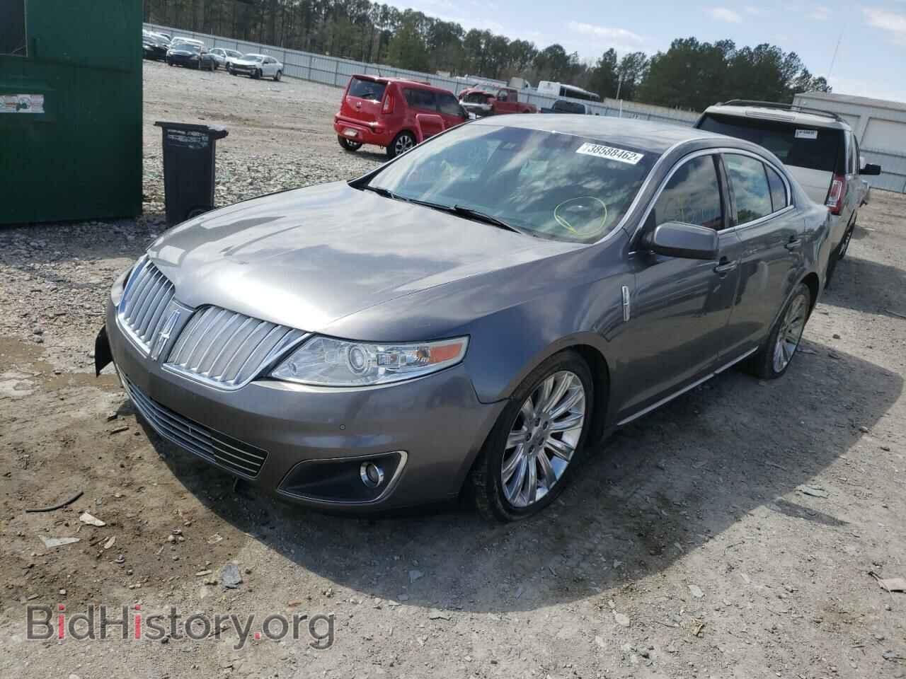 2011 LINCOLN MKS - VIN: 1LNHL9DR2BG600239 - Фото 2