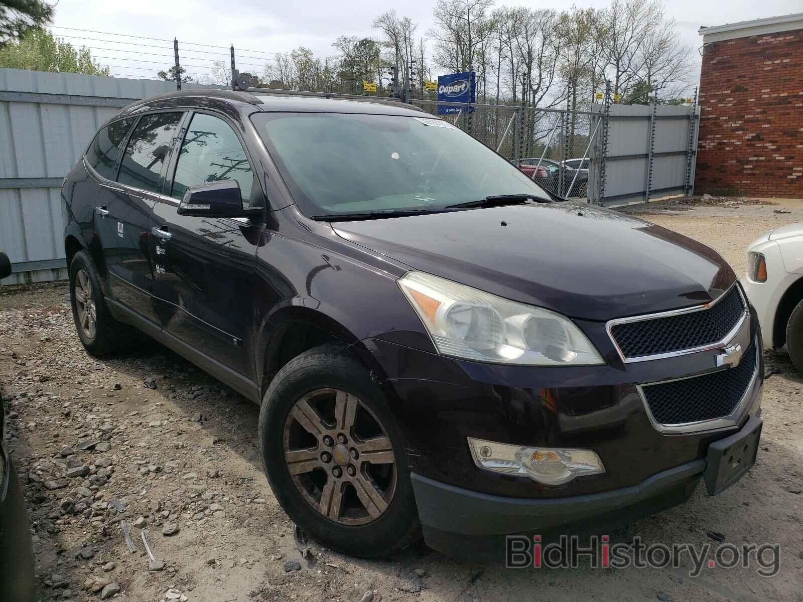Photo 1GNLVFED9AS122348 - CHEVROLET TRAVERSE 2010