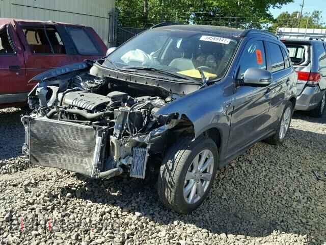 2015 MITSUBISHI OUTLANDER - VIN: 4A4AR4AW2FE046938 - Фото 2