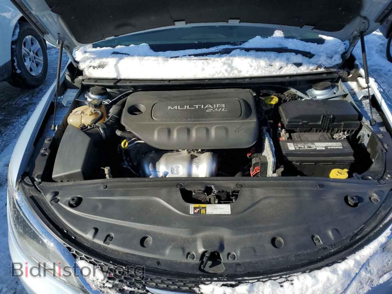 2015 CHRYSLER 200 - VIN: 1C3CCCAB0FN735552 - Photo 11