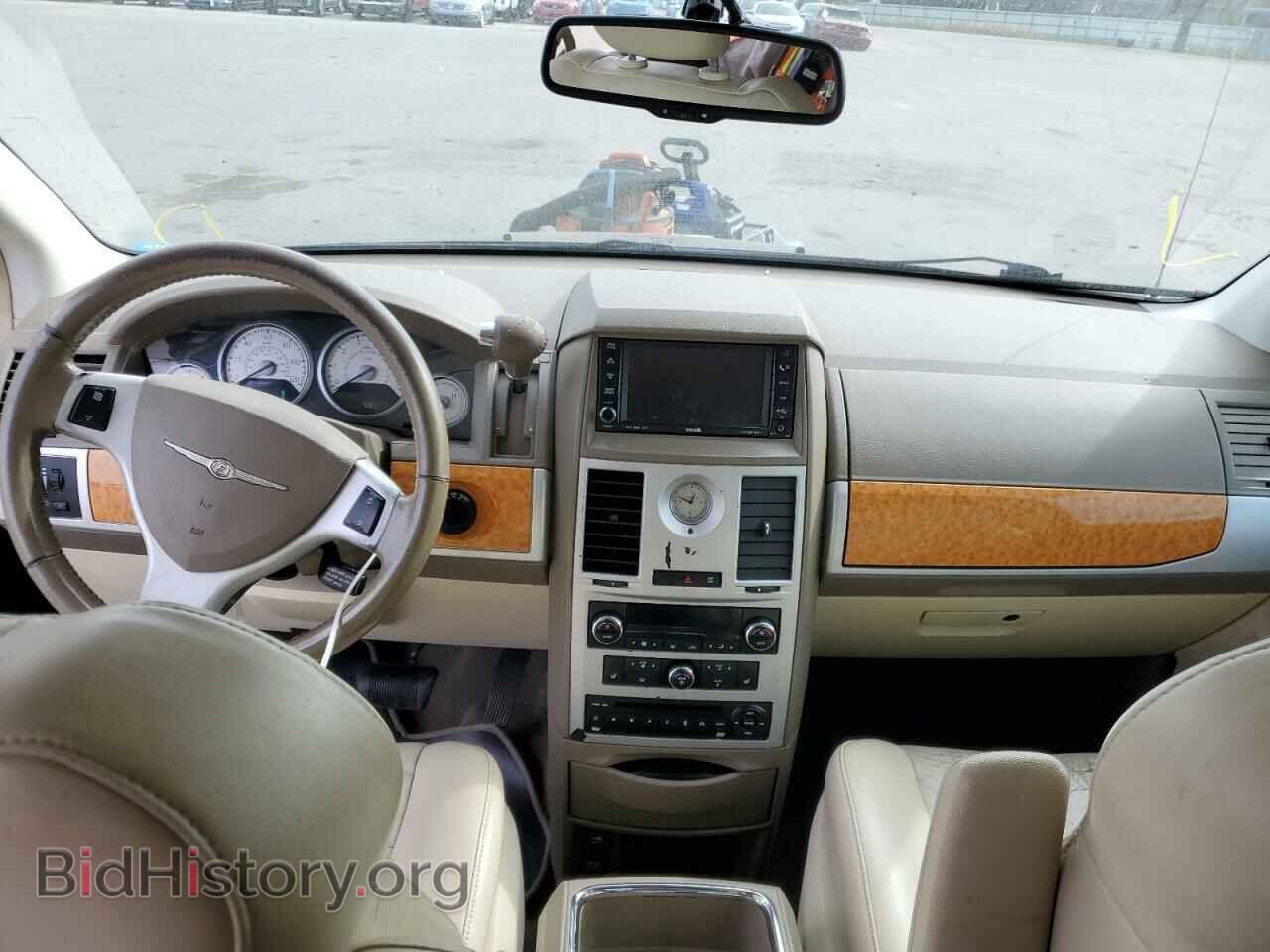 2010 CHRYSLER MINIVAN - VIN: 2A4RR6DX9AR186100 - Фото 8