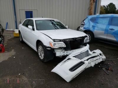 2014 Chrysler 300, white — VIN 2C3CCAAG2EH179073, Copart